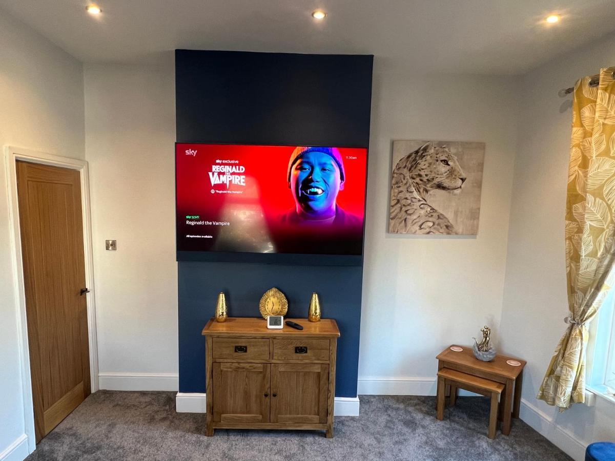 Luxury 2 Bed Apartment Great Location Stoke-on-Trent المظهر الخارجي الصورة