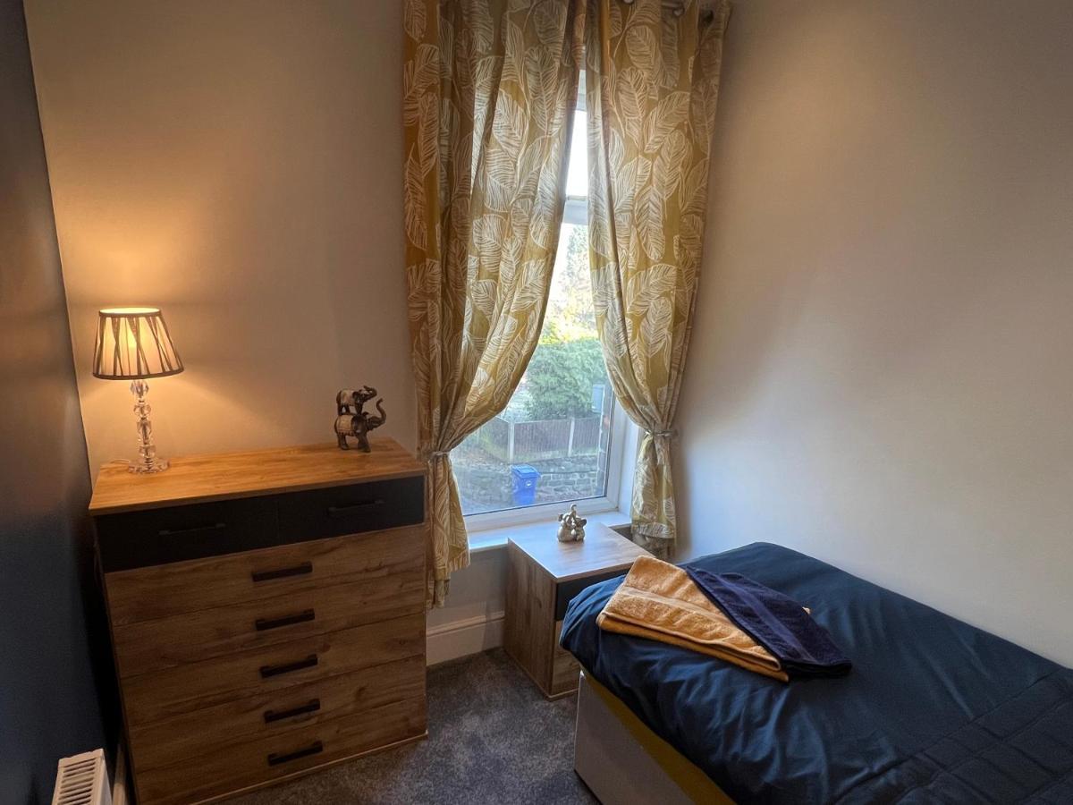 Luxury 2 Bed Apartment Great Location Stoke-on-Trent المظهر الخارجي الصورة
